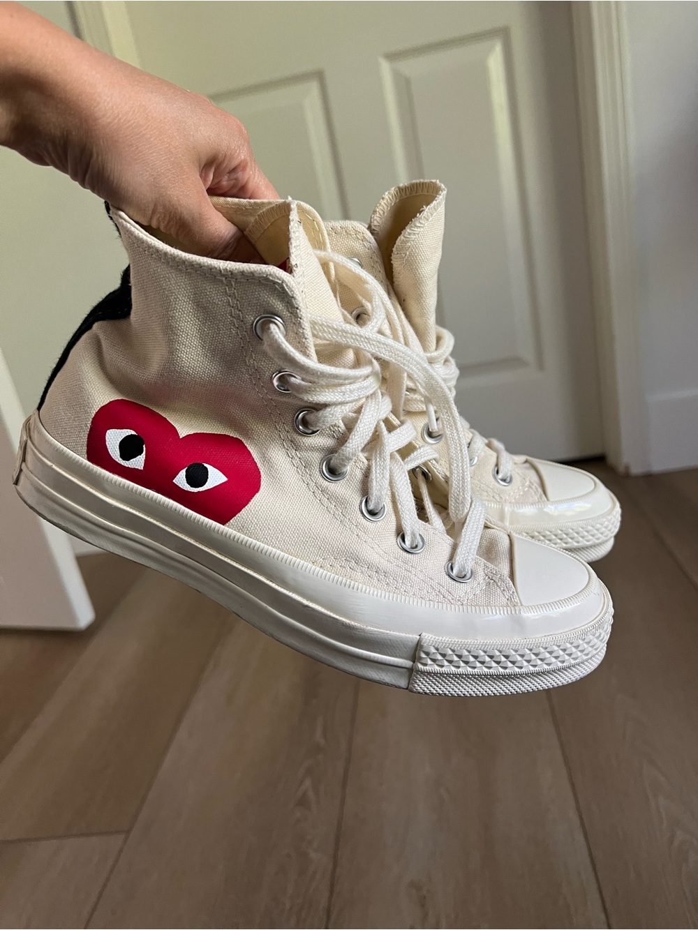 Converse x Comme des Garçons PLAY Chuck 70 High Top women’s size 6